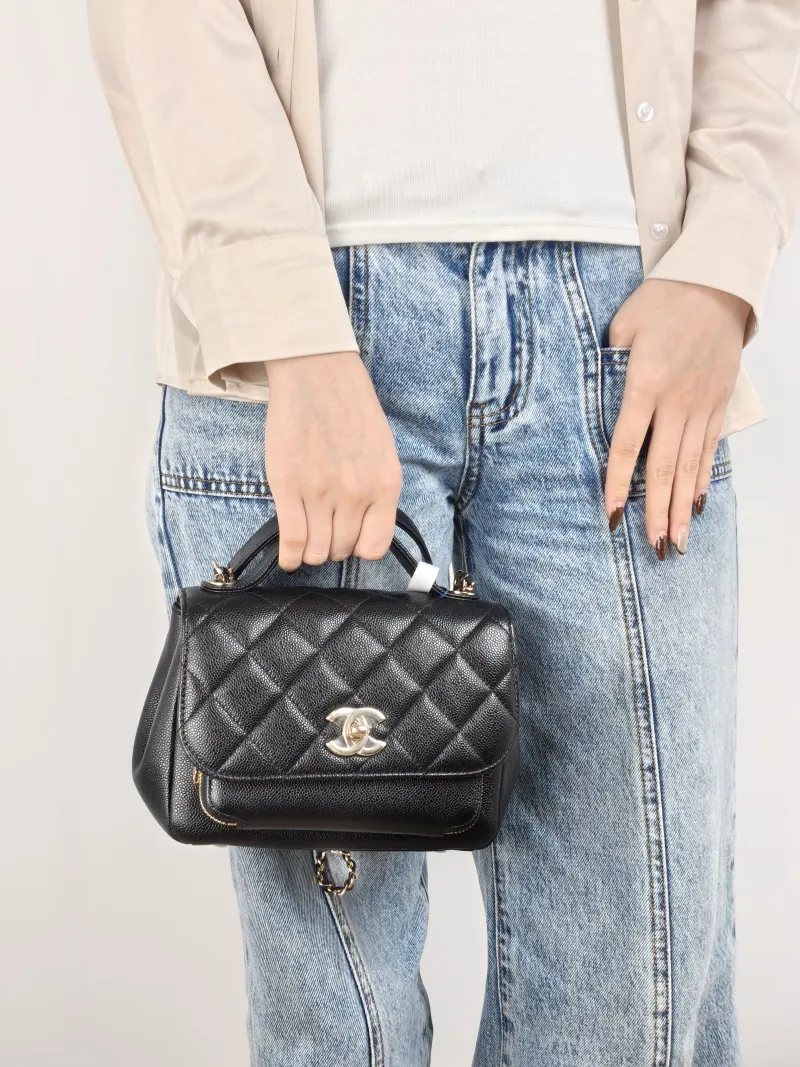 Chanel Crossbody Bag affinity Messenger Bag Black Grained Calfskin Small 19 × 7 × 14 cm 31 — on-model view 3 of 3