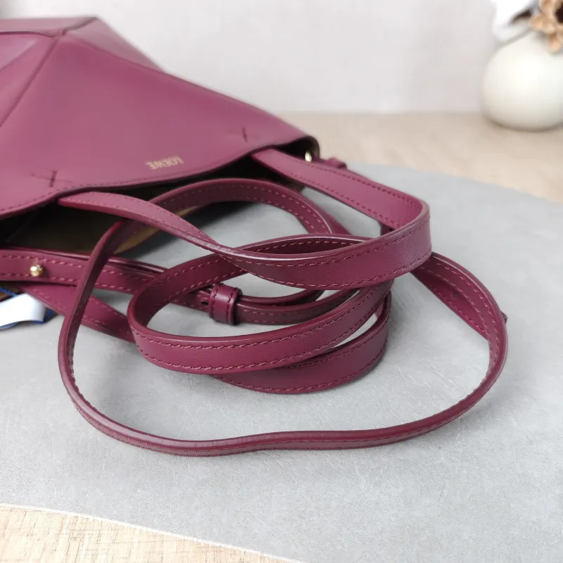 LOEWE Crossbody Bag Puzzle Fold Shopping Tote Red Calfskin Mini 16.5 × 9.5 × 20 cm — detail view 9 of 10