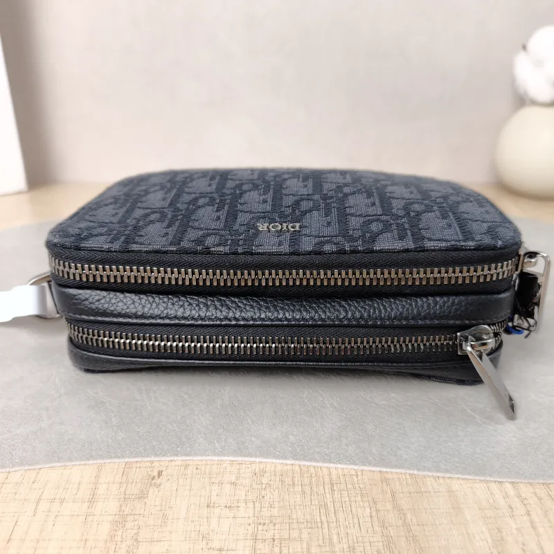 DIOR Shoulder Bag Oblique Jacquard Camera Bag Blue 17.5 × 5.5 × 12.5 cm — detail view 1 of 10