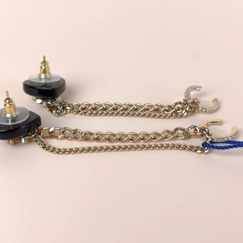 Chanel Jewelry · Earrings Gold · One Size — cover view 4 of 9