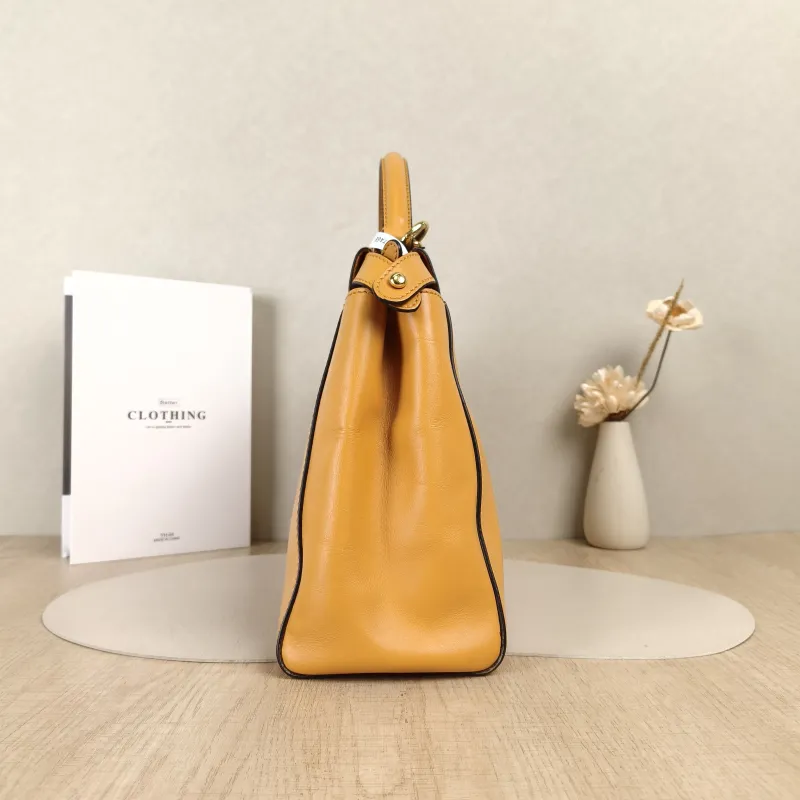 FENDI Top Handle Bag Peekaboo Brown Calfskin Medium 33.5 × 13 × 25.5 cm — detail view 4 of 13