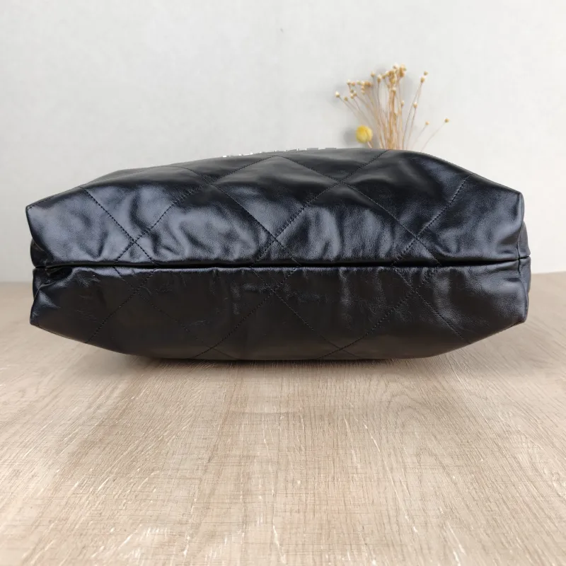 Chanel Shoulder Bag 22Bag Black CC alfskin Large 48 × 10 × 45 cm — cover view 2 of 5