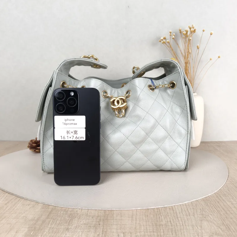 Chanel Shoulder Bag 25Bag Green Grained Calfskin Small 26 × 14 × 30 cm — cover view 5 of 5