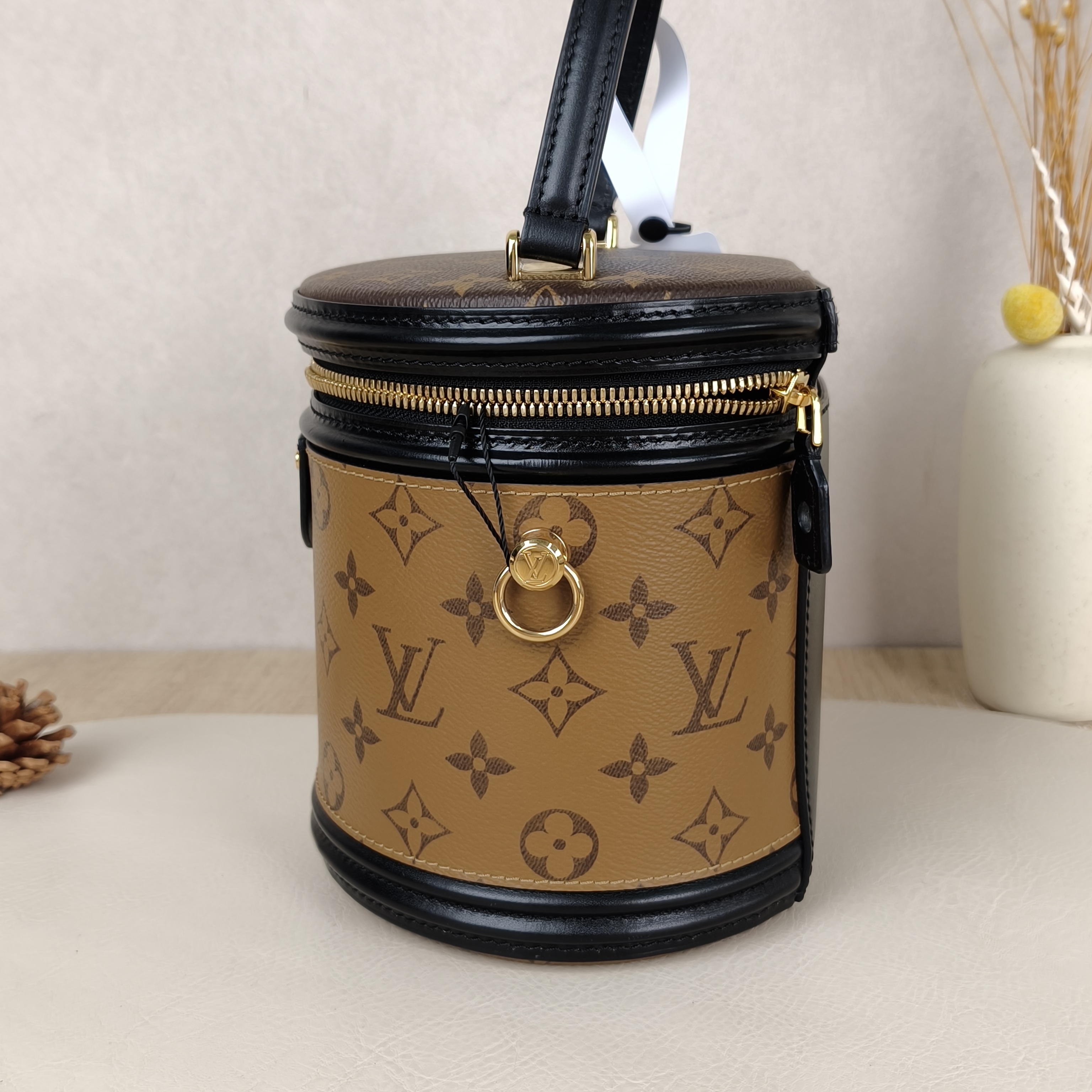 Louis Vuitton Crossbody Bag Cannes Monogram PV Cmini15 × 15 × 17 cm — cover view 9 of 9