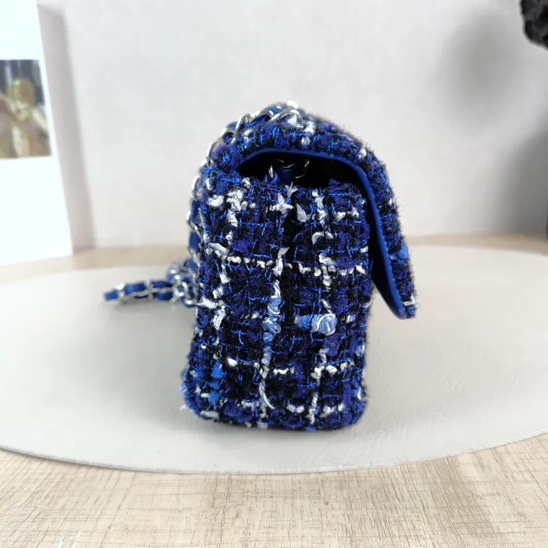 Chanel Crossbody Bag Classic Flap Large Mini CF Mini Blue mini 20 × 6 × 12 cm — detail view 6 of 13