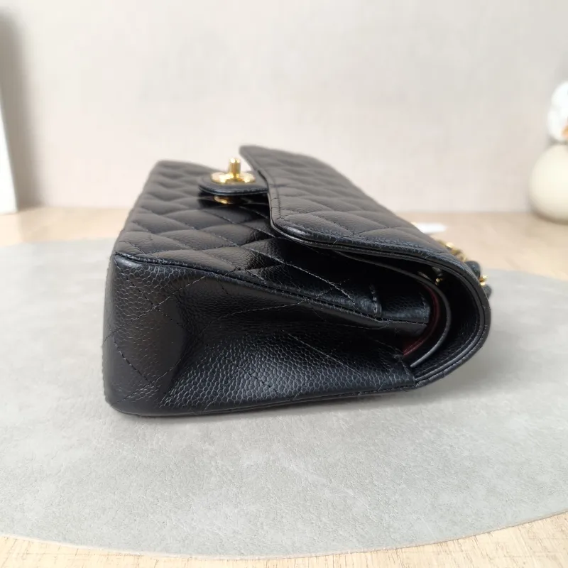 Chanel Crossbody Bag Classic Flap CF Black Grained Calfskin Small 23 × 6 × 14.5 cm — detail view 7 of 12