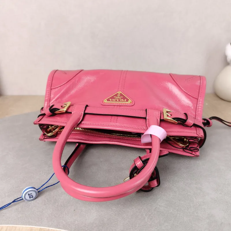 PRADA Top Handle Bag Bonnie Soft Lux Red Waxed Leather Calfskin Mini 23.5 × 9 × 12 cm — detail view 5 of 12