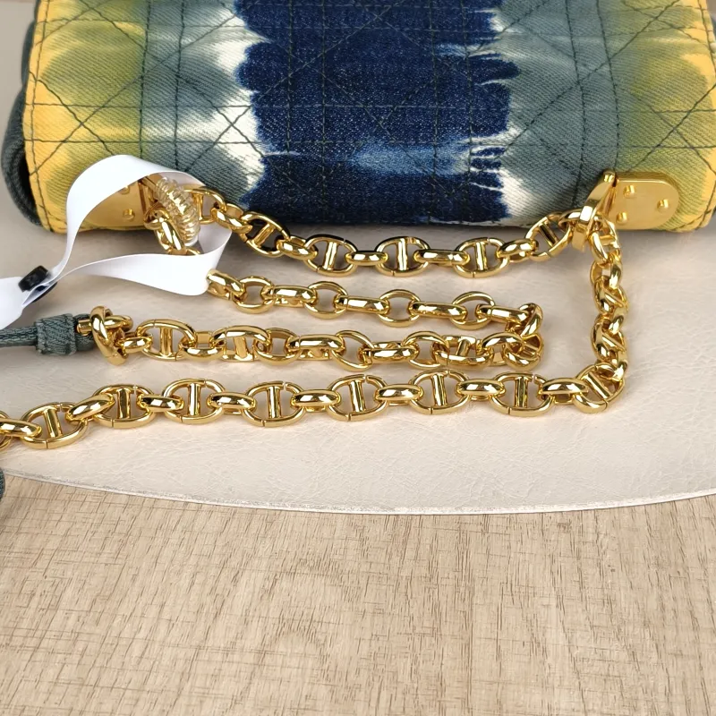 DIOR Crossbody Bag Caro Chain Bag Colorblock Canvas20 × 7 × 13.5 cm — detail view 11 of 13