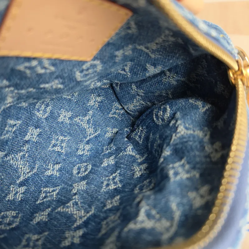 Louis Vuitton Crossbody Bag Speedy Nano Blue Edition nano 16 × 7.5 × 10 cm — detail view 7 of 10