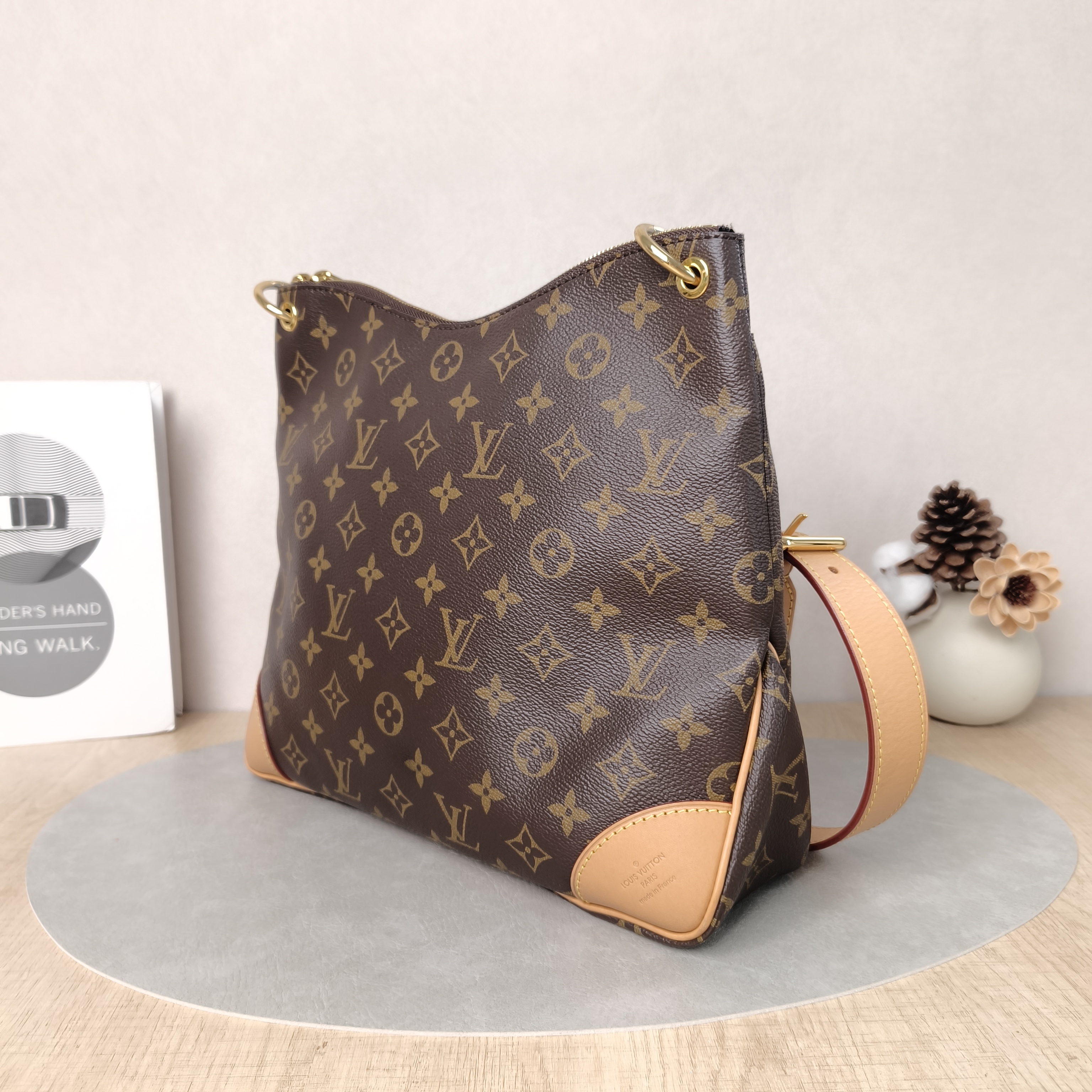 Louis Vuitton Crossbody Bag ODEON Monogram PVC Medium31 × 11 × 27 cm — cover view 5 of 5