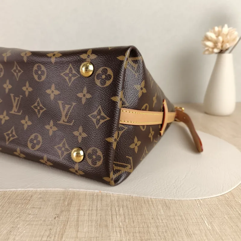 Louis Vuitton Crossbody Bag Carryall Monogram PVC Small 29 × 12 × 24 cm — detail view 6 of 12