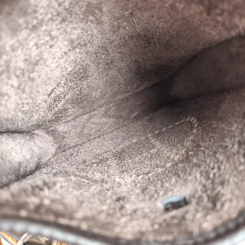 Hermès Crossbody Bag Evelyne Mini 16 Mini 16 TC Calfskin Mini 17 × 5.5 × 18 cm B — detail view 2 of 9