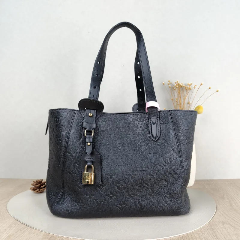 Louis Vuitton Shoulder Bag All In One Black Calfskin Small 40 × 15 × 22 cm