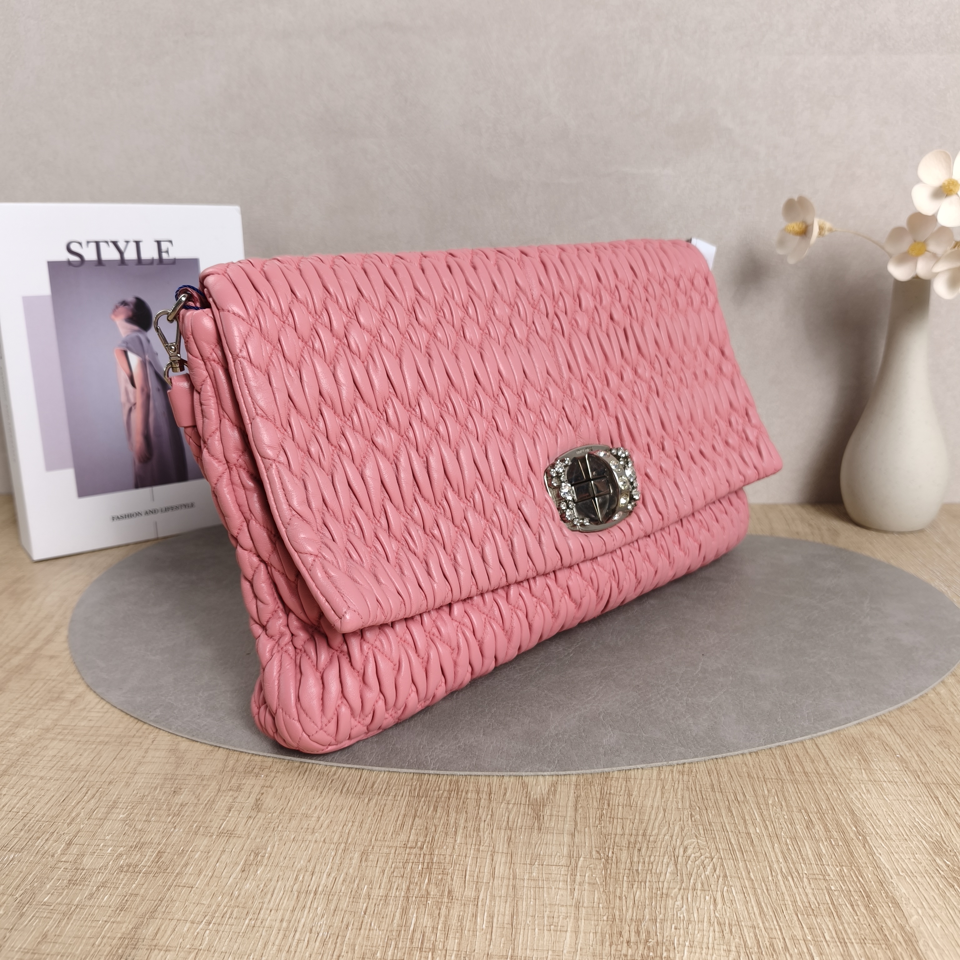 Miumiu Pink Shoulder Bag Lambskin · Shoulder Strap · 34 × 4 × 21 cm — cover view 3 of 9