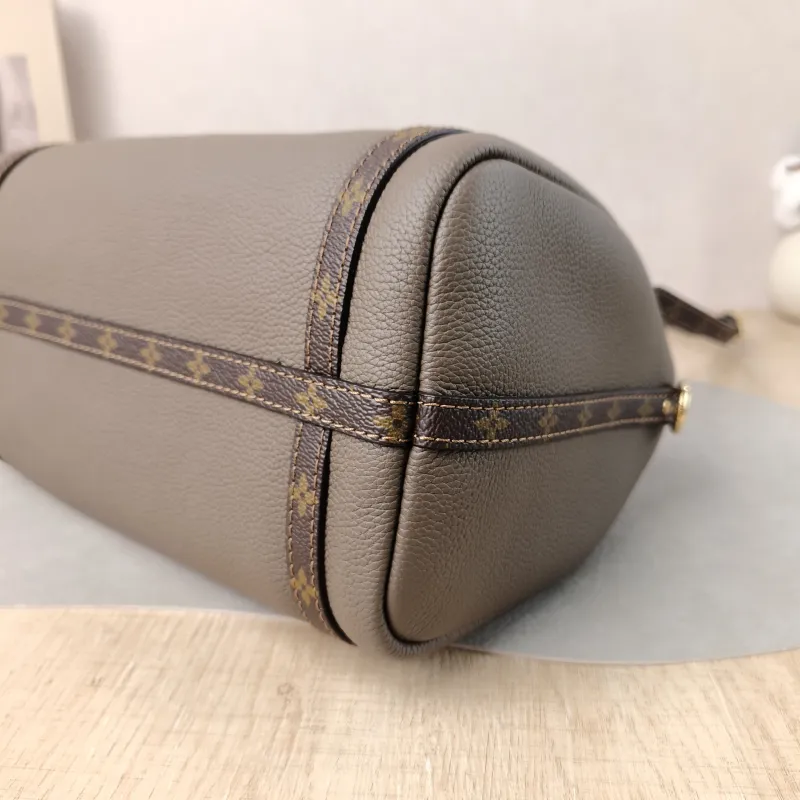 Louis Vuitton Shoulder Bag EXPRESS Shoulder Bag Grey Calfskin Small 26 × 13.5 × 17 cm — detail view 12 of 15