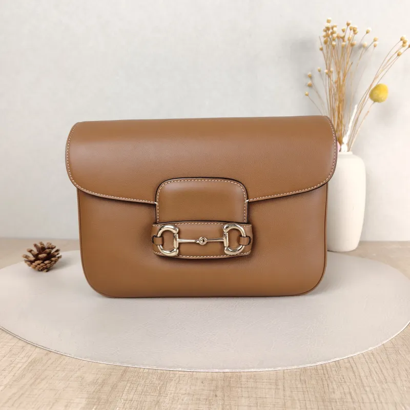 GUCCI Crossbody Bag Horsebit 1955 Horsebit Medium Caramel Calfskin Medium 25 × 8 × 18 cm
