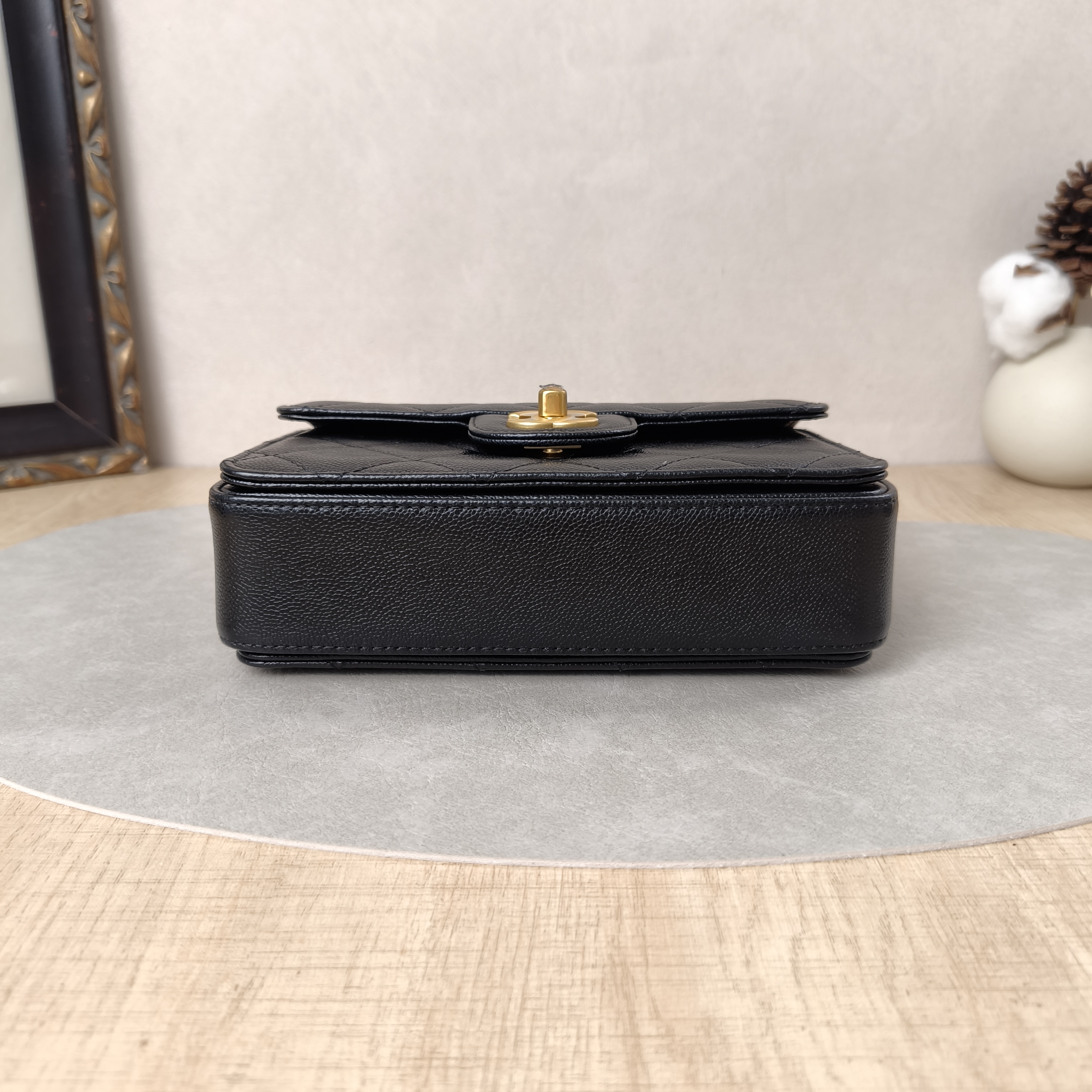 Chanel Crossbody Bag 24k Black Grained Calfskinmini19 × 4.5 × 14 cm — cover view 2 of 10