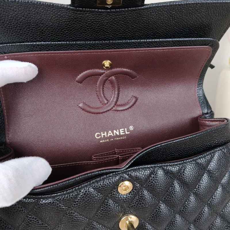 Chanel Crossbody Bag Classic Flap CF Black Grained Calfskin Small23 × 6 × 14.5 cm — detail view 14 of 15