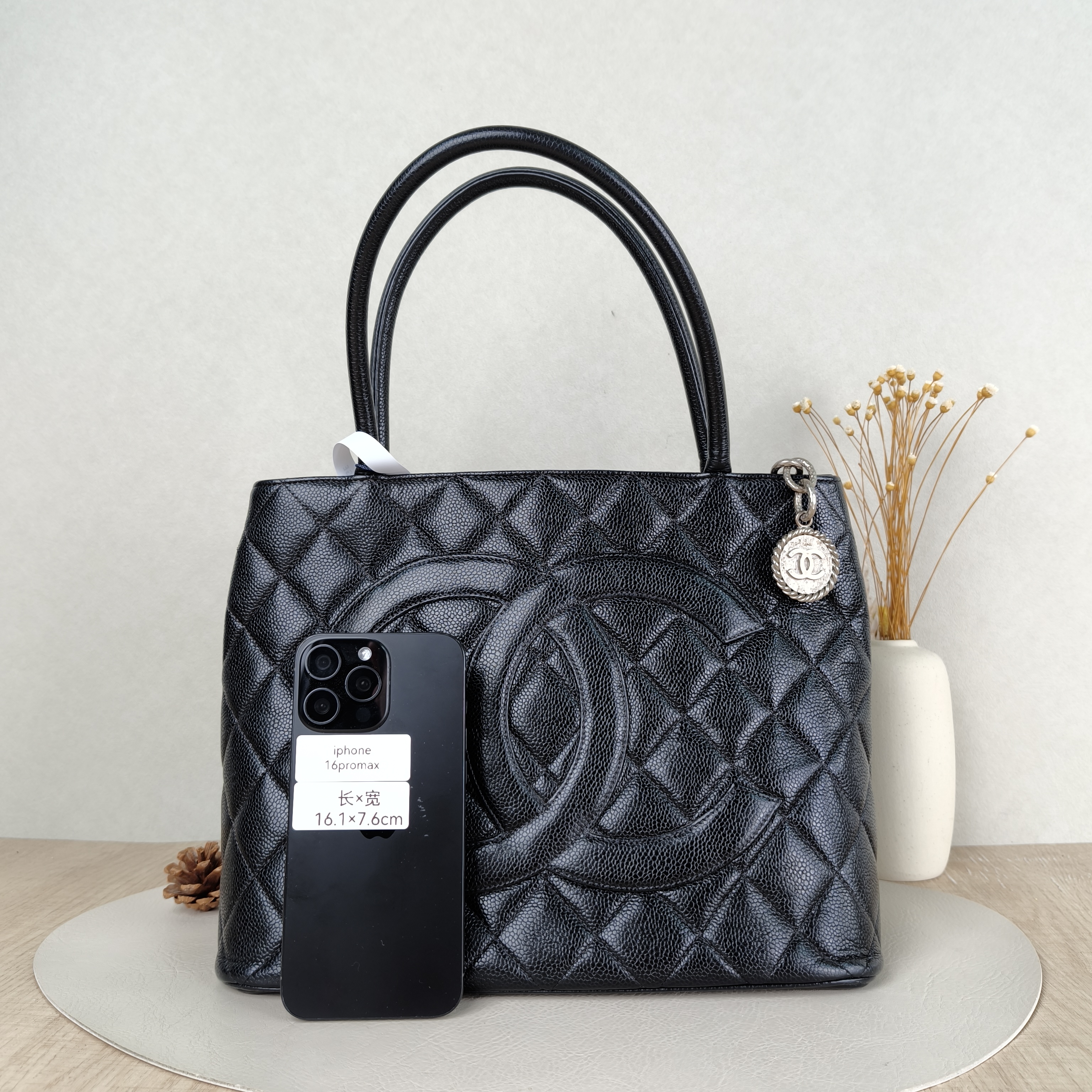 Chanel Top Handle Bag Medallion Black Grained Calfskin Large30 × 15 × 24 cm — cover view 5 of 5