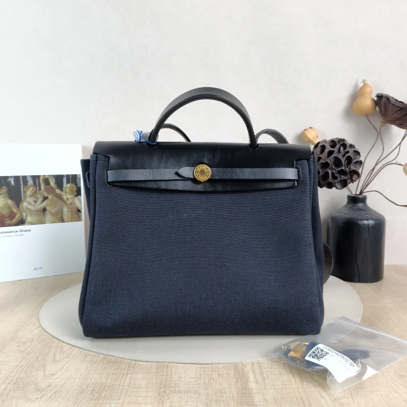 Hermès Crossbody Bag Herbag 31 Black Canvas Medium 30.5 × 11 × 25.5 cm Y — cover view 6 of 6