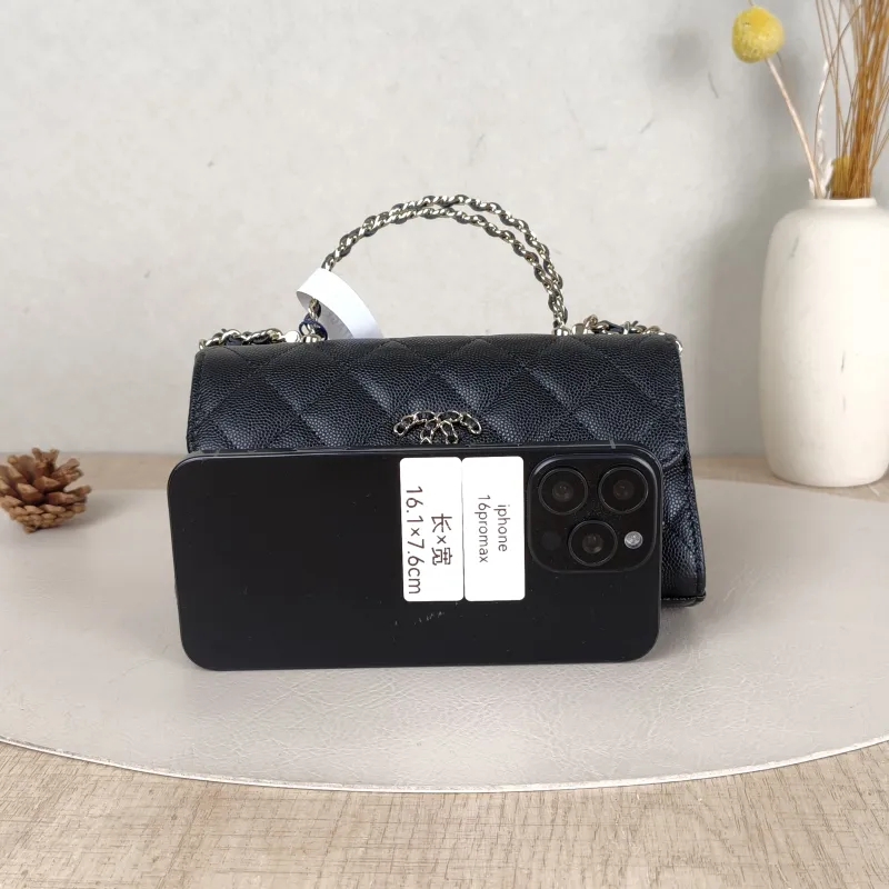 Chanel Crossbody Bag kelly Black Grained Calfskin One Size18 × 4.5 × 10 cm — cover view 5 of 6