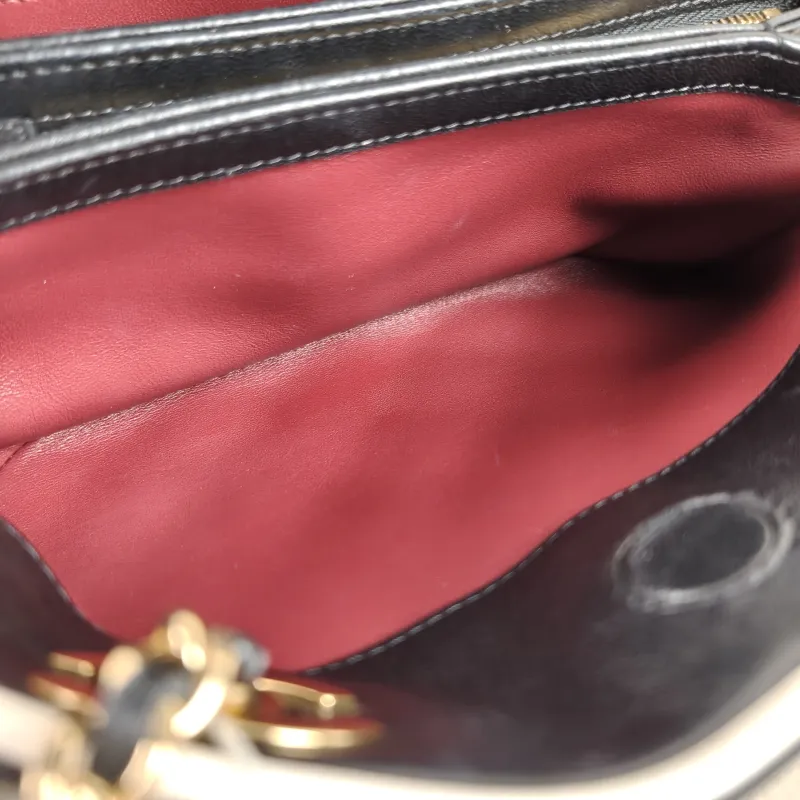 Chanel Crossbody Bag Bowling Bag Black Lambskin One Size 25 × 8 × 14 cm — detail view 8 of 10