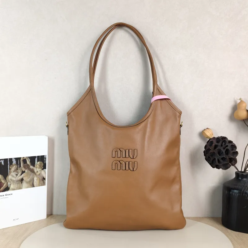Miumiu Shoulder Bag IVY Tote Shopping Tote CC alfskin Medium 35*40