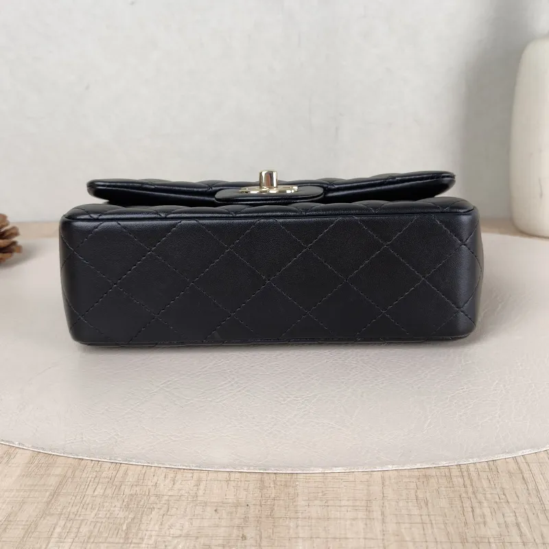 Chanel Crossbody Bag Classic Flap Large Mini CF Mini Black SL ambskin mini 20 × 6 × 12 cm — cover view 2 of 5