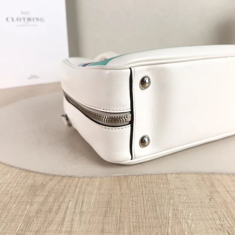 PRADA Top Handle Bag Tote Bag White Calfskin 26 × 18.5 × 16.5 cm — detail view 3 of 11
