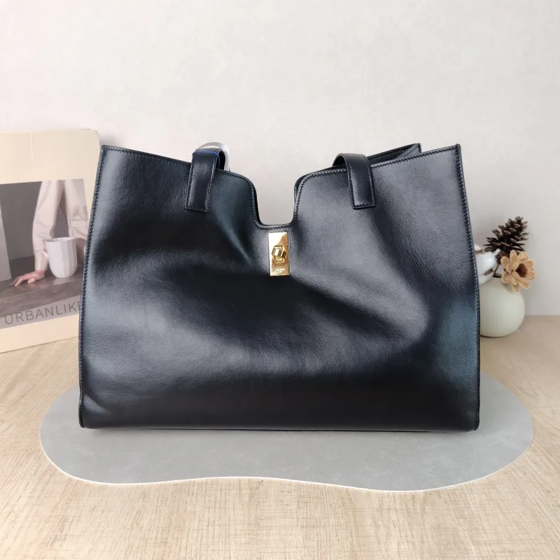 CELINE Shoulder Bag Cabas 16 Tote Bag Black Calfskin Large 37 × 14 × 26 cm