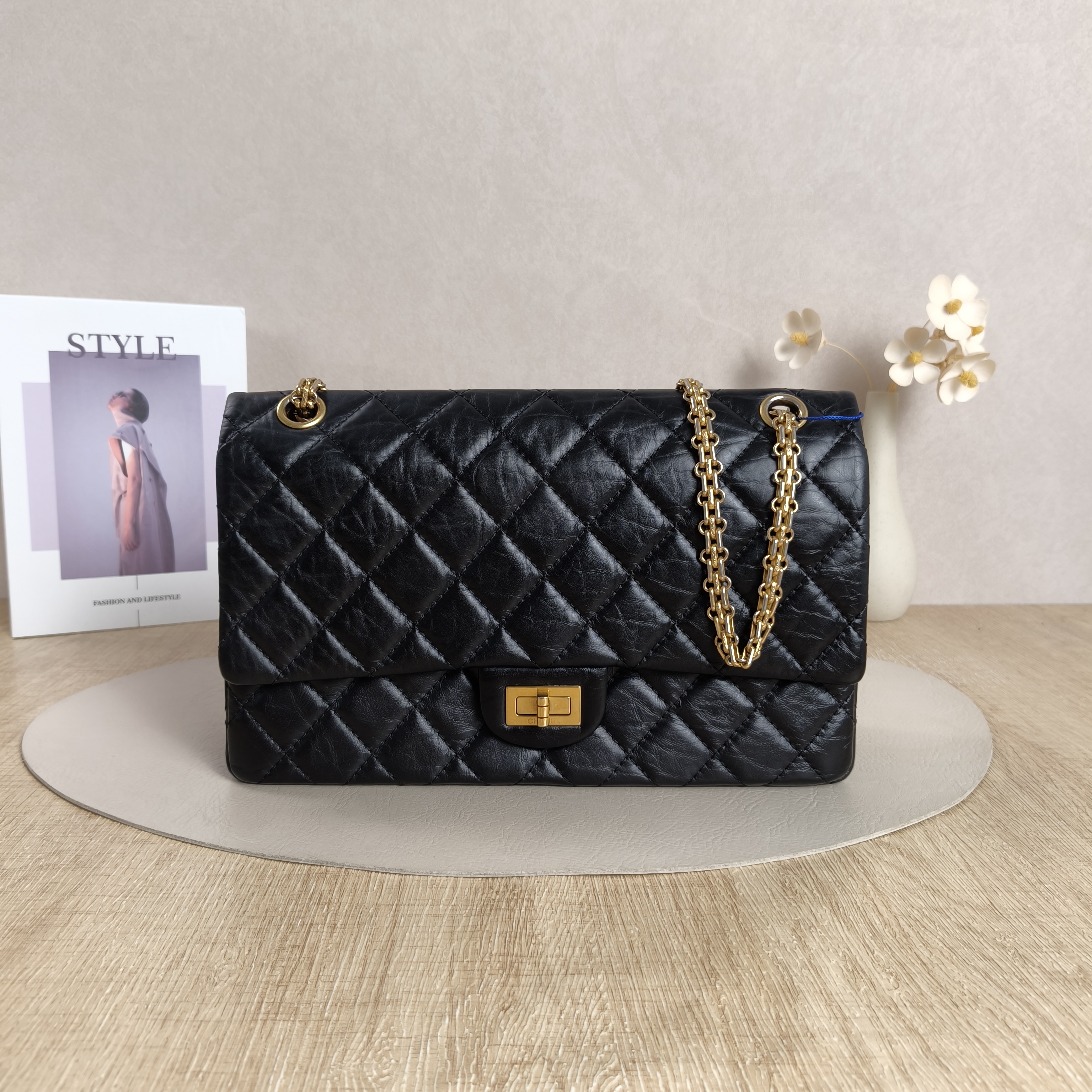 Chanel Shoulder Bag2.55Black Calfskin Medium28 × 7.5 × 19.5 cm