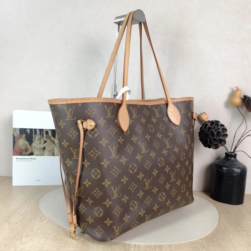 Louis Vuitton Shoulder Bag Neverfull Monogram PVC Medium 31 × 14 × 28 cm — cover view 3 of 5