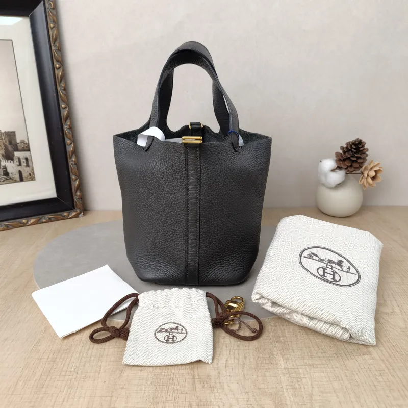 Hermès Top Handle Bag Picotin Lock 18 18Dark Grey Taurillon Clemence TC Calfskin Small18 × 13 × 18 cm — cover view 5 of 5