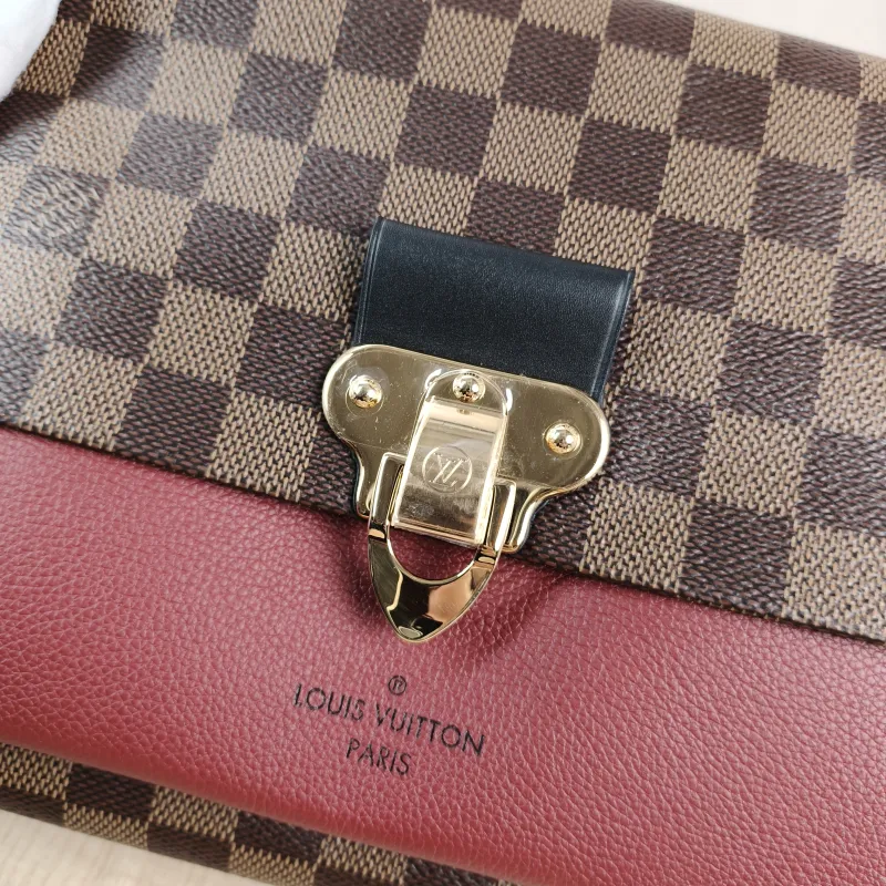 Louis Vuitton Shoulder Bag VAVIN Red · PVC Small25 × 9.5 × 17 cm — detail view 7 of 13