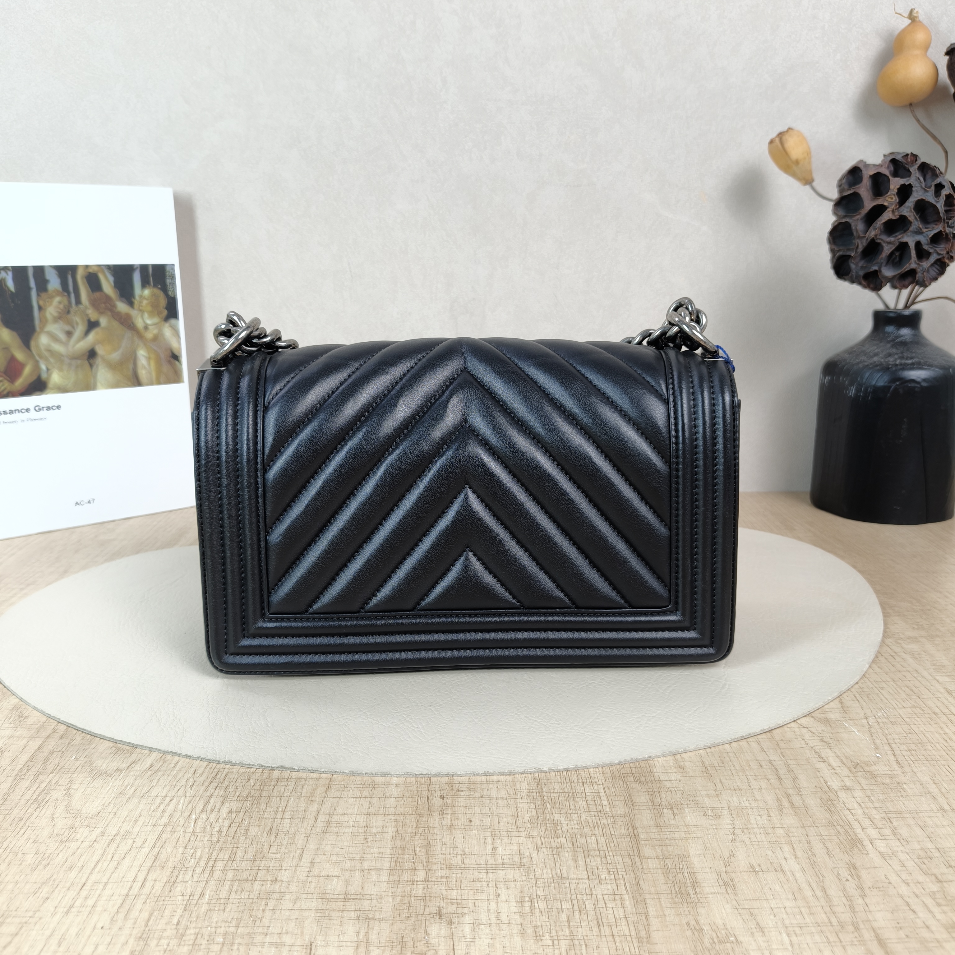 Chanel Crossbody Bagv leboy Black Calfskin Medium25 × 9 × 15 cm — cover view 6 of 6