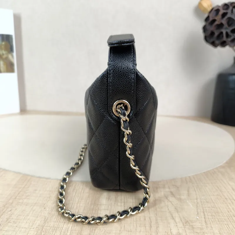 Chanel Crossbody Bag25c Vanity Case Bag Black Grained Calfskin One Size16 × 6 × 13 cm — detail view 2 of 12