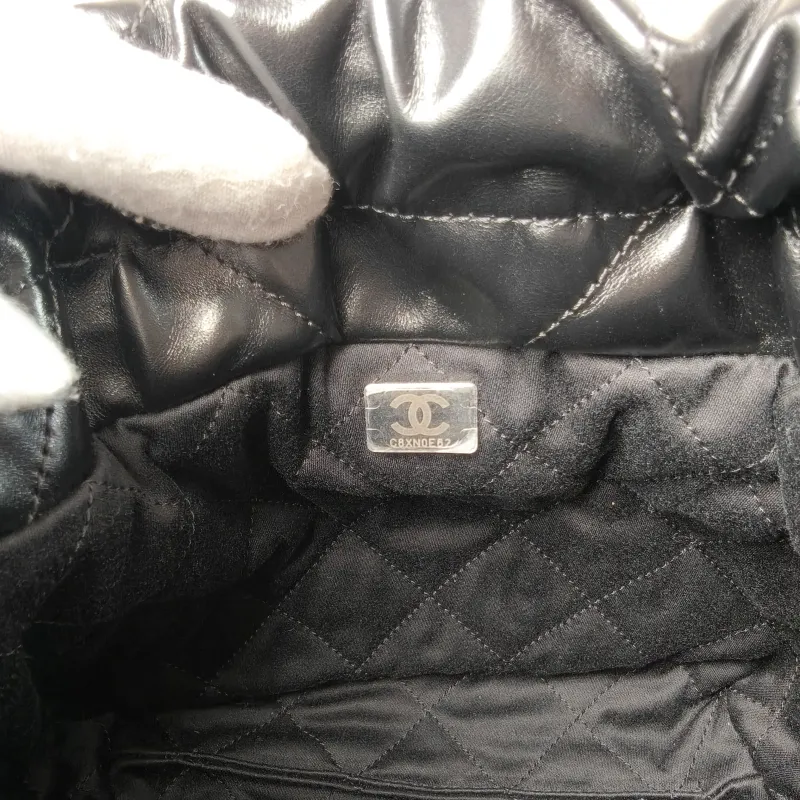Chanel Shoulder Bag 22Bag Black CC alfskin Mini 20 × 6 × 19 cm — detail view 5 of 9