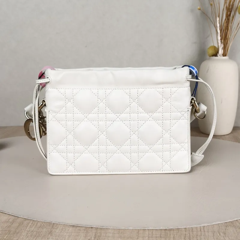 DIOR Crossbody Bag Lady Milly Chain Bag White Lambskin mini19 × 5 × 13 cm