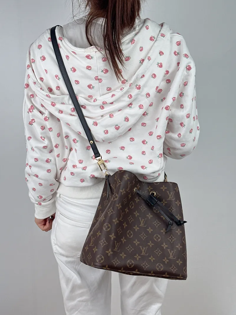 Louis Vuitton Shoulder Bag NÉONOÉ Bucket Bag Black PVC Medium 26 × 17.5 × 26 cm — on-model view 2 of 2