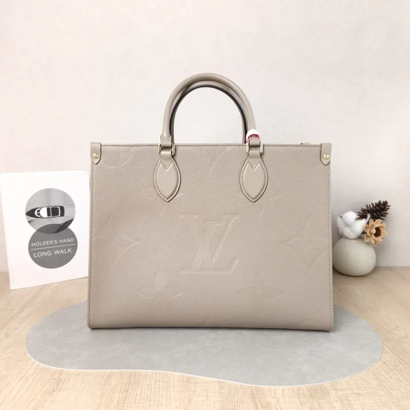 Louis Vuitton Shoulder Bag Onthego Medium Monogram Empreinte Embossed Calfskin Medium 35 × 14 × 27 cm