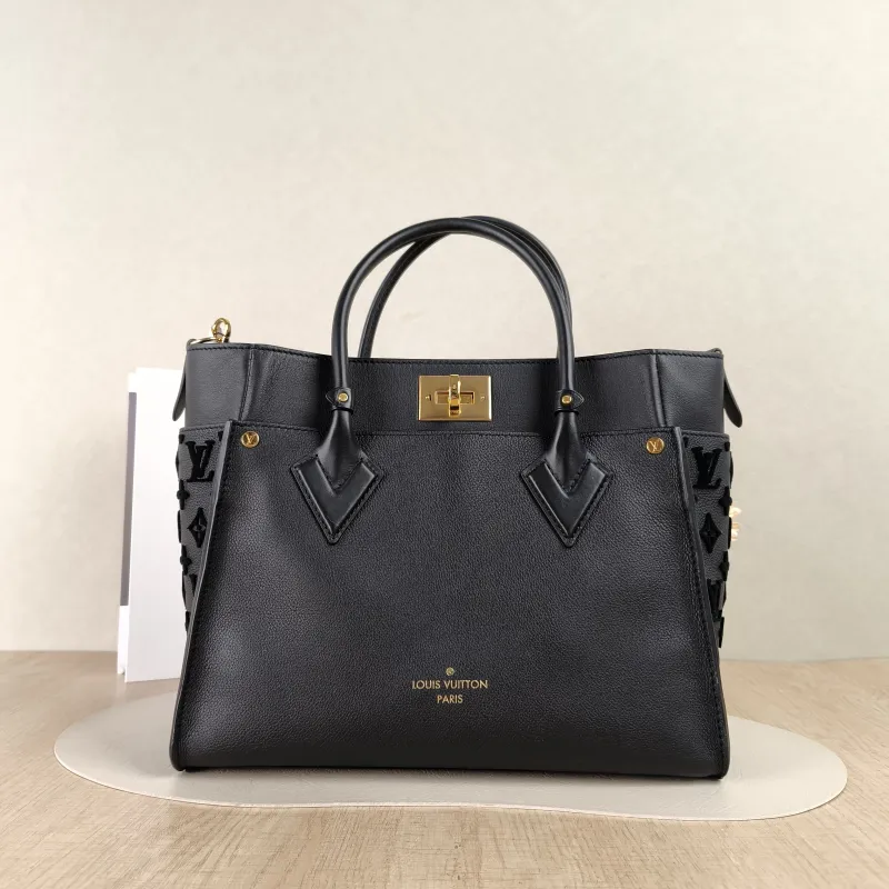 Louis Vuitton Top Handle Bag On My Side Black Calfskin Medium30.5 × 14 × 24.5 cm