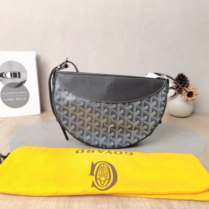 GOYARD Crossbody Bag Hirondelle Grey Canvas ine25 × 6 × 17 cm — cover view 6 of 6