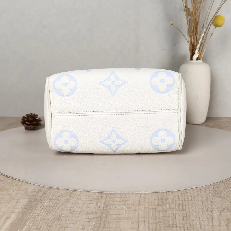 Louis Vuitton Crossbody Bag Speedy20 White · Blue Empreinte Embossed Calfskin Small 20.5 × 12 × 13.5 cm — cover view 5 of 5