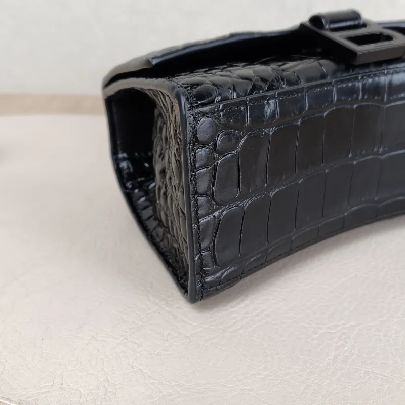 BALENCIAGA Crossbody Bag Hourglass Hourglass Bagsoblack Black Calfskin Mini 19 × 5 × 12 cm — detail view 2 of 12