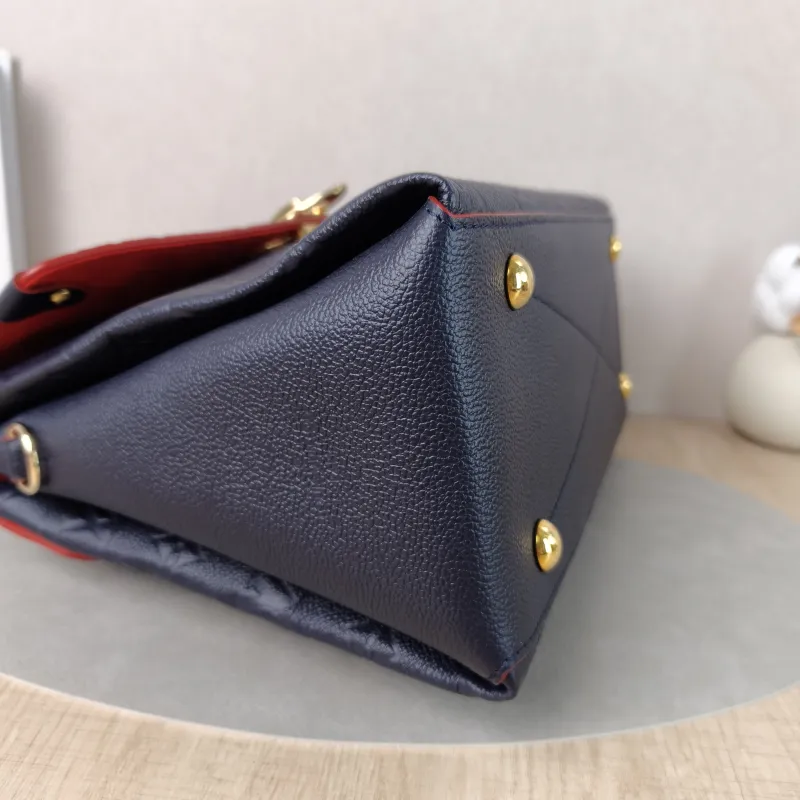 Louis Vuitton Crossbody Bag Georges Blue Calfskin Medium34 × 15 × 22 cm — detail view 5 of 15