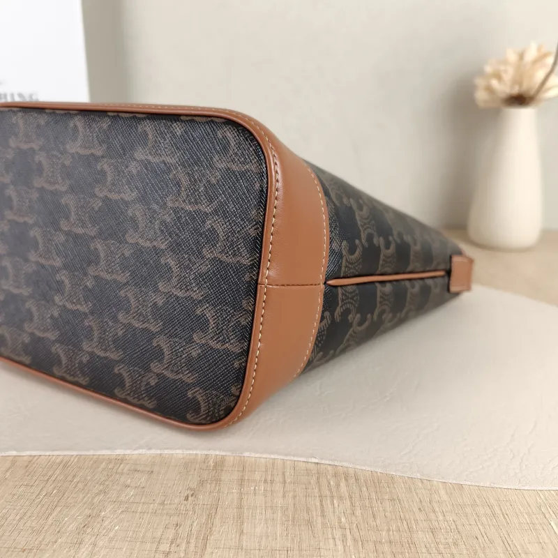 CELINE Crossbody Bag Triomphe Bucket Bag Monogram PVC Small22 × 13 × 26 cm — detail view 3 of 10