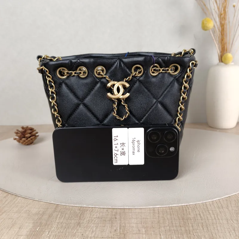 Chanel Shoulder Bag Bucket Bag Black Lambskin One Size 22 × 8 × 17 cm — cover view 4 of 5