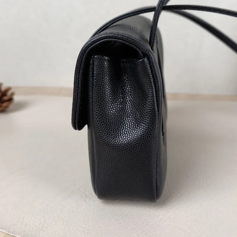 Chanel Crossbody Bag 26p preppy coco Black Grained Calfskin Mini 17 × 5 × 11.5 cm — detail view 5 of 12