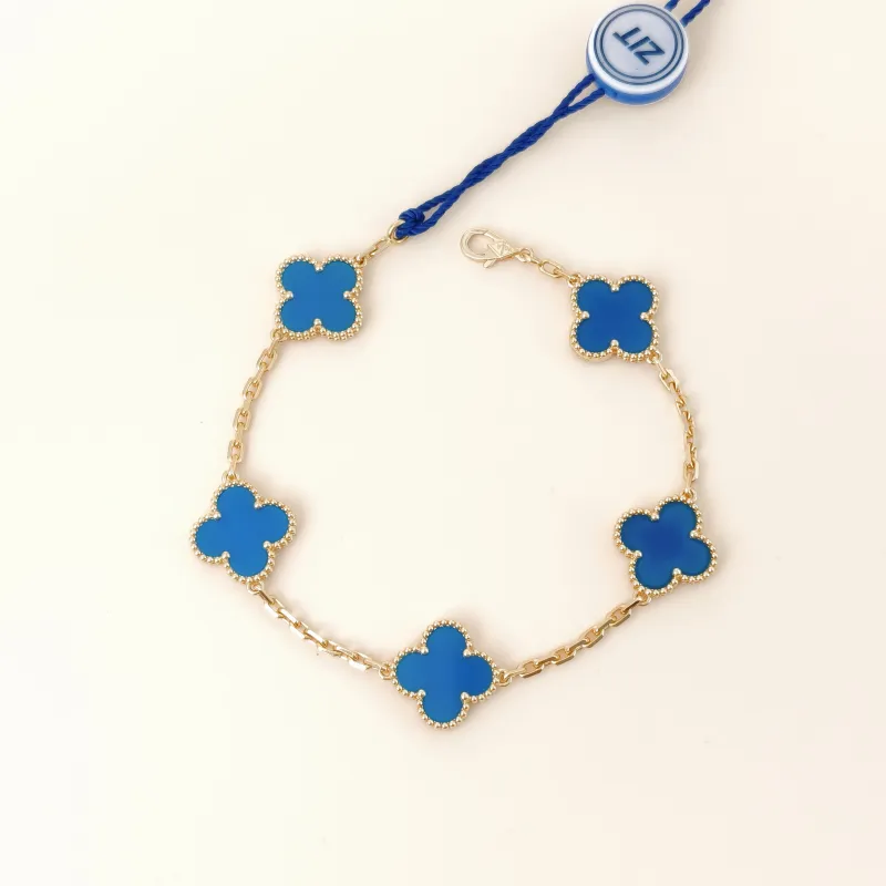 Van Cleef & Arpels Bracelet Alhambra Alhambra Collection Five-Motif Bracelet 18KY ellow Gold Vintage Small 1.5 × 1.5 × 19 cm