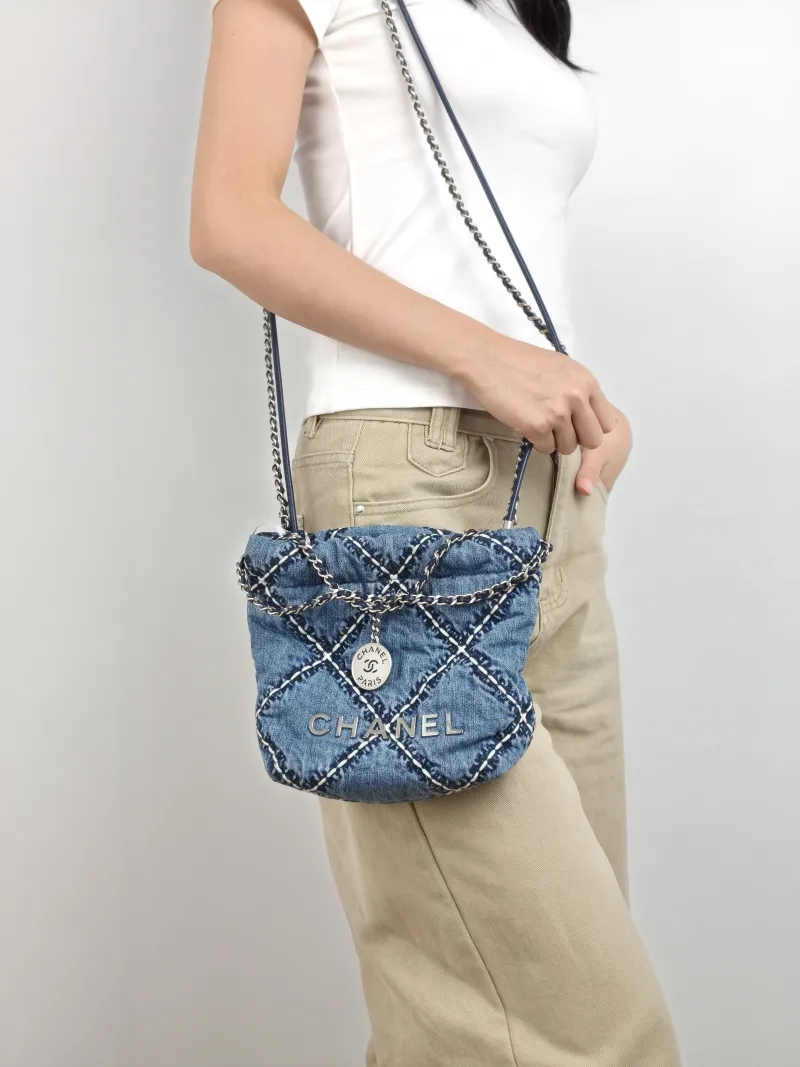 Chanel Crossbody Bag 22Bag Mini 20 × 6 × 19 cm — on-model view 3 of 3